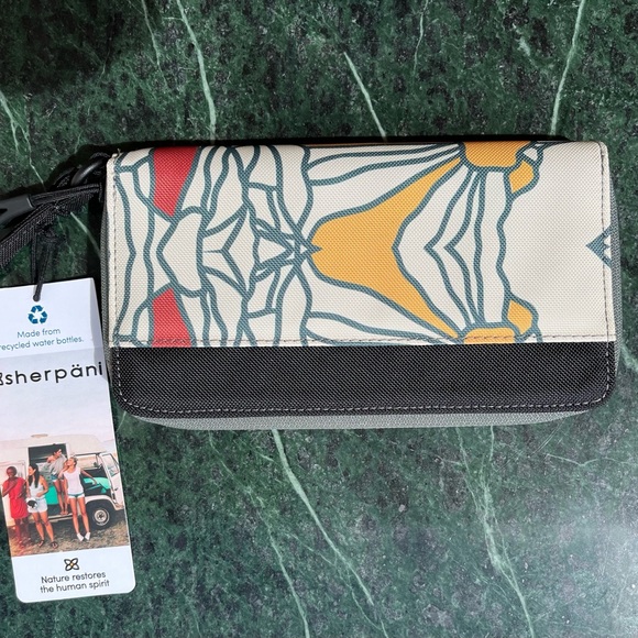 Sherpani Tulum Zip Around Wallet. RFID Wristlet Wallet. Multi Color. No tags - Picture 3 of 7
